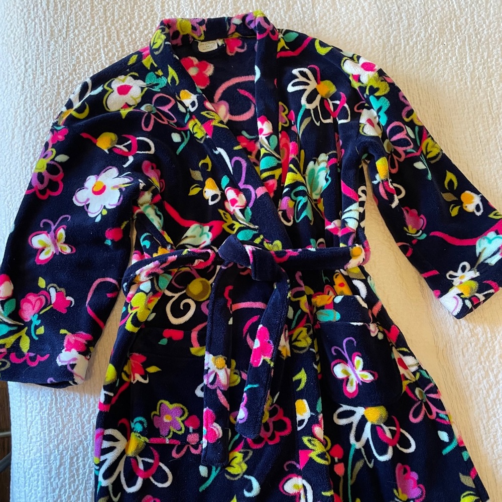 Vera Bradley robe - ribbon pattern